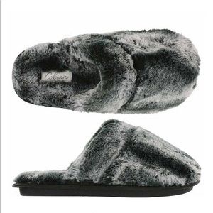 Cobian Slippers - size 9
